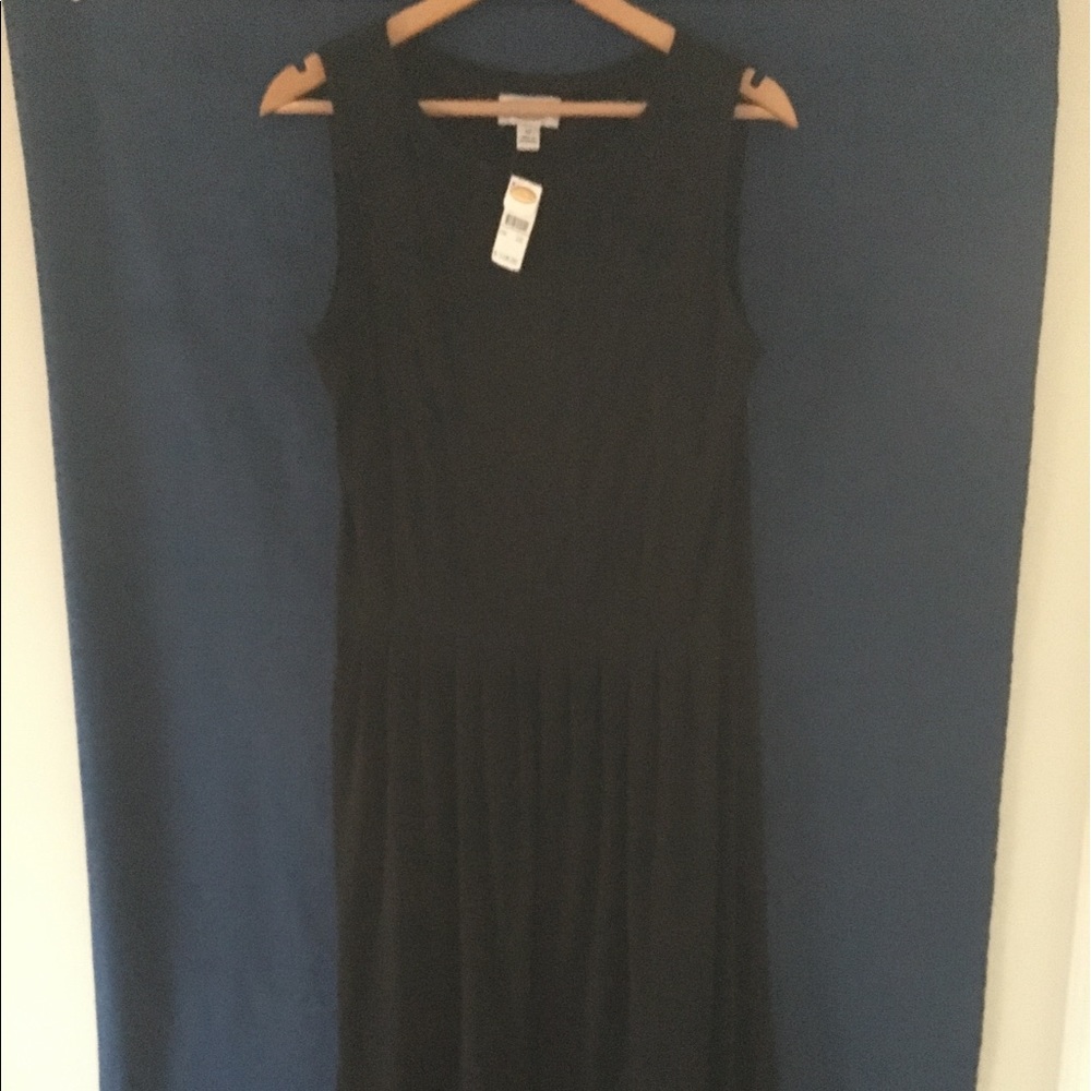NWT Talbot little black dress